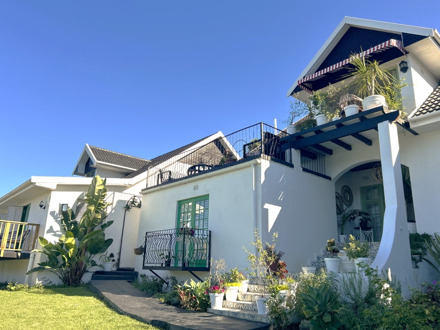 7 Bedroom Property for Sale in Old Place Western Cape
